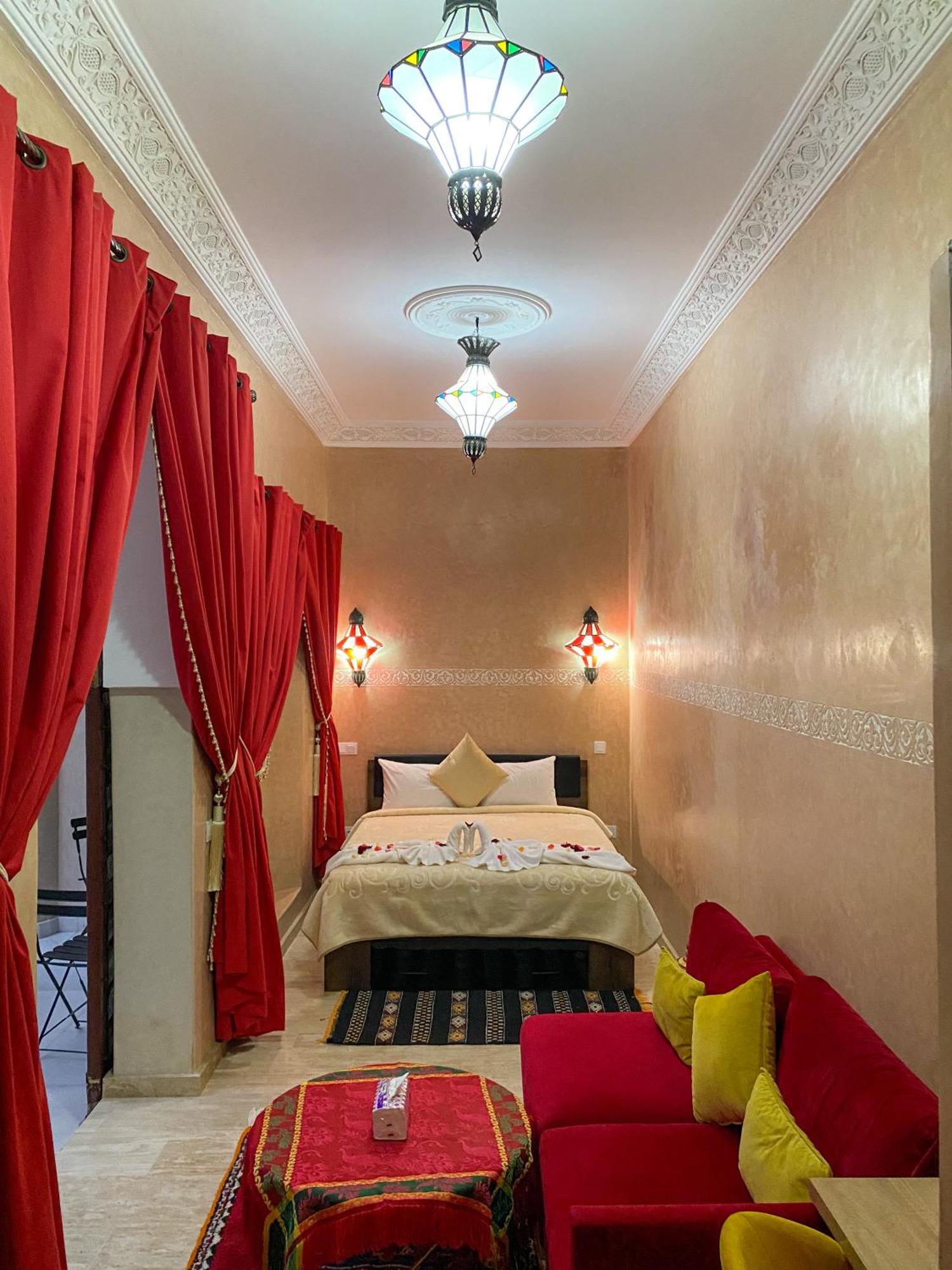 Riad La Bigarade Marrakesh Bagian luar foto